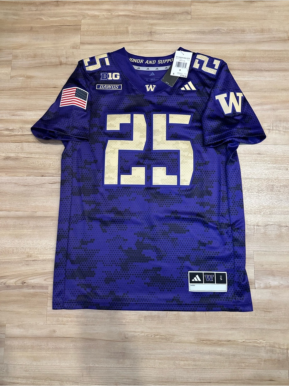 Adidas Washington Huskies Honor and Support Football Jersey Size Small